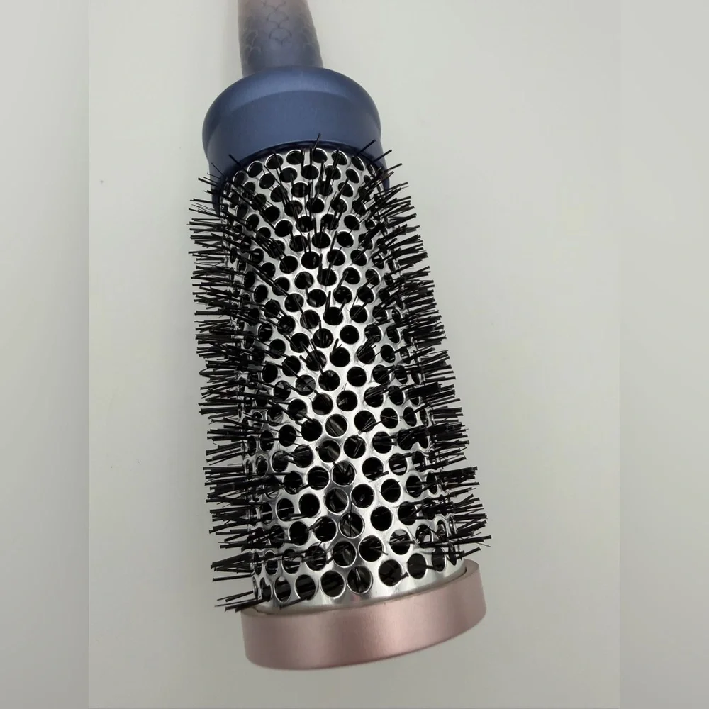 NEW Round Blowout Brush 2.4 inch Barrel Fishtail Ergonomic Handle ceramic